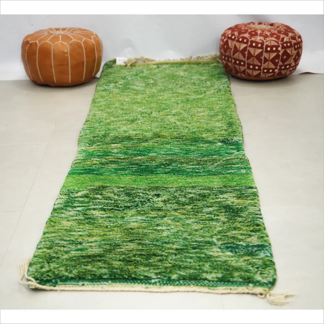 Tapis de course marocain vert vibrant