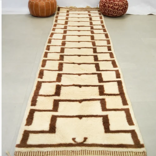 Chemin de table géométrique en laine marocaine beige et marron