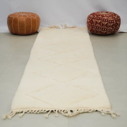 Simple Diamond Pattern Cream Runner Rug