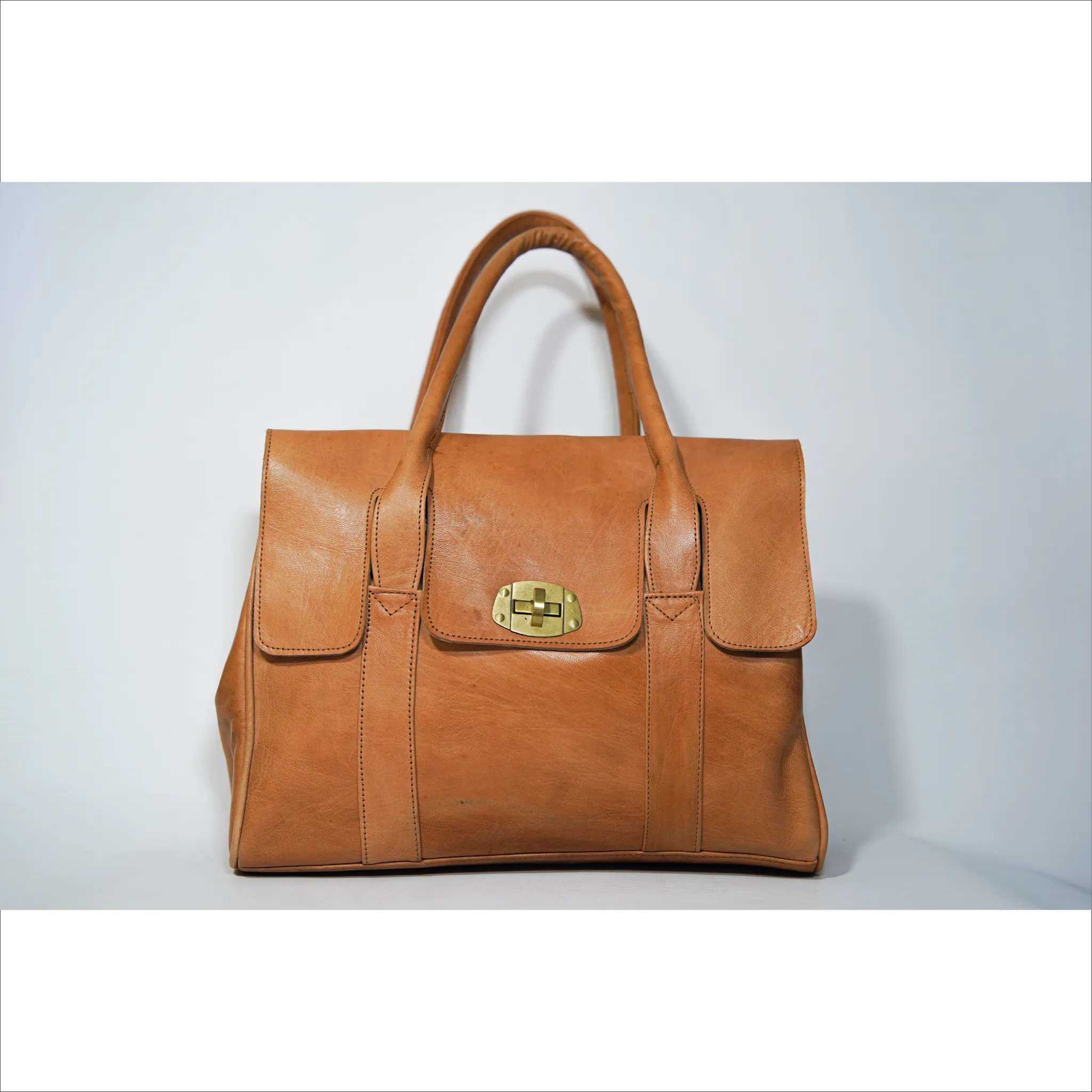 Tan Leder Tote Tasche