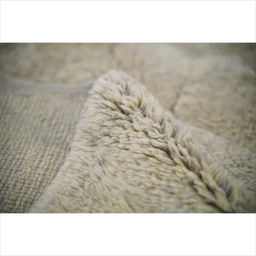 Elegant Moroccan Wool Rug with Neutral Tones
