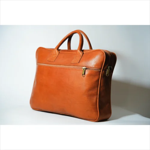 Classic Handcrafted Leather Briefcase - Timeless Elegance