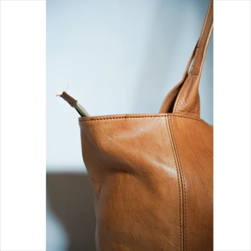 Handmade Leather Tote Bag - Durable and Stylish