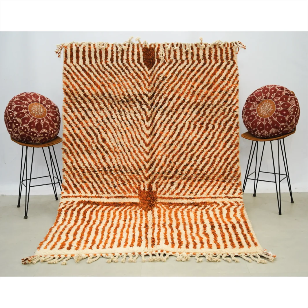 Tapis marocain en laine tissé à la main - Rayures orange rayonnantes