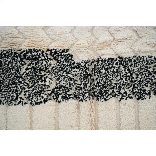 Handwoven Moroccan Wool Rug – Black and Cream with Textured Patterns