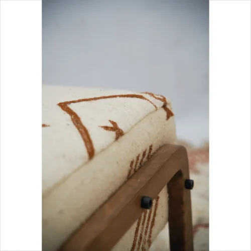 Chaise marocaine élégante - Fabrication artisanale traditionnelle